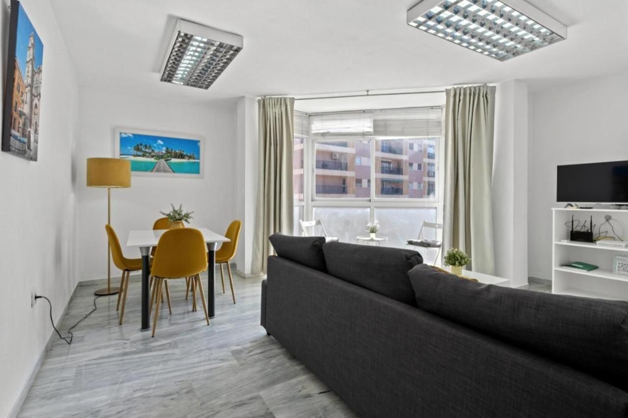 Apartmán Apartamento Luminoso Cuarteles Màlaga Exteriér fotografie